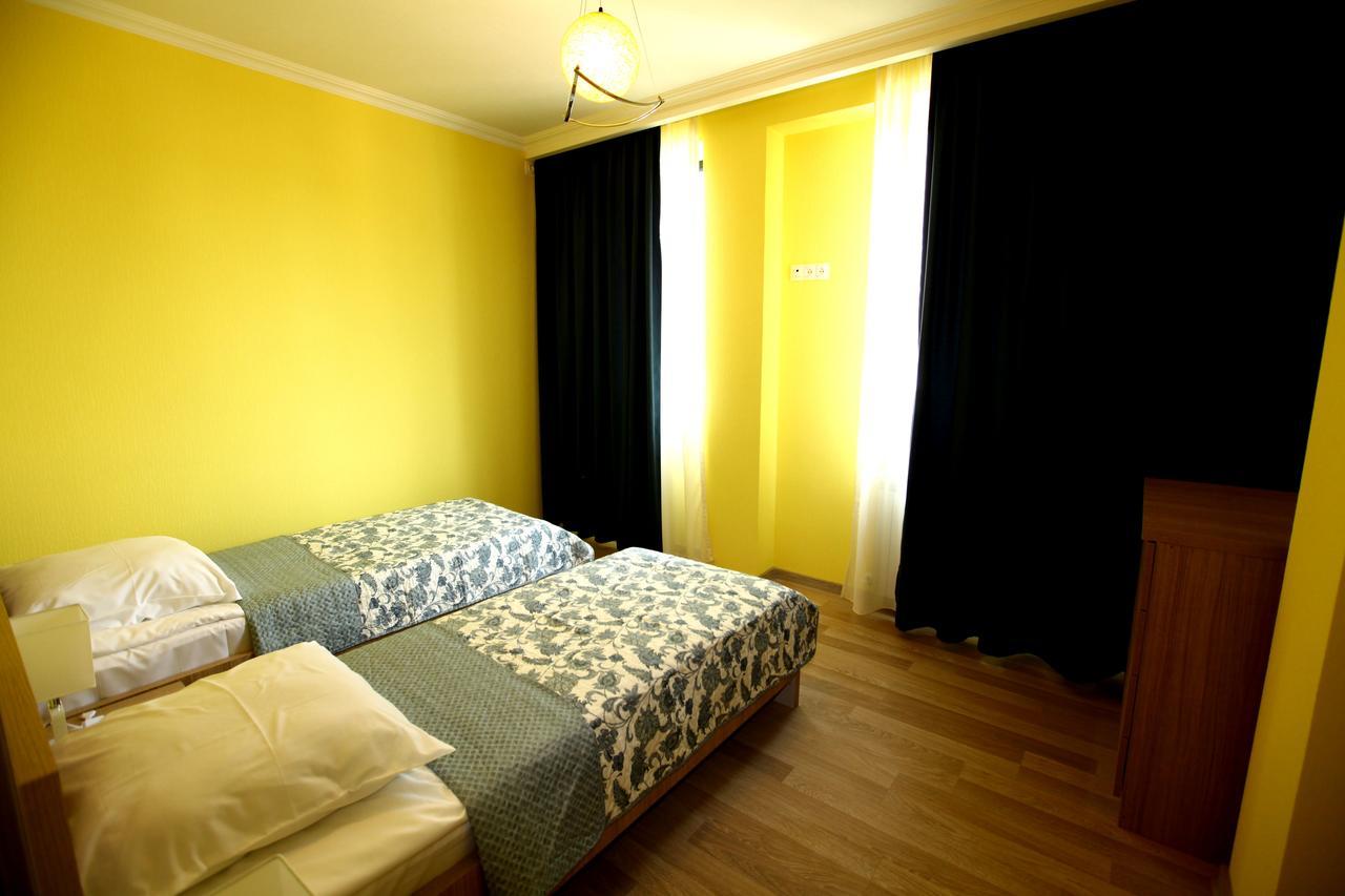 Irakli'S Rooms Tbilisi Luaran gambar